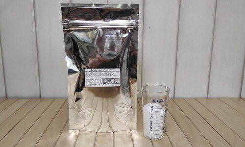 Бегениловый спирт