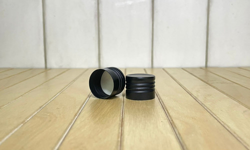 24 Крышка алюминиевая чёрная