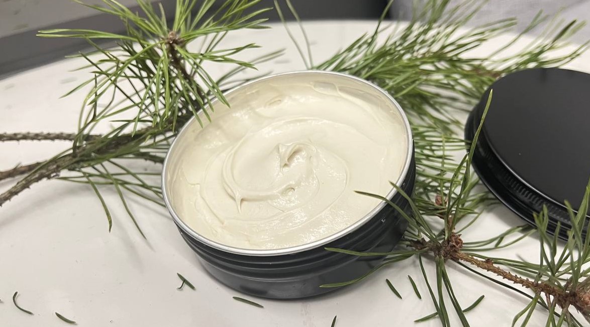 Укладочная паста для волос: вариант плотной текстуры (под банку)